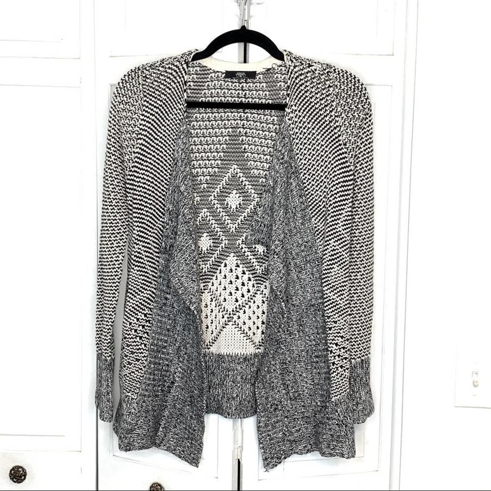Le Temps De Cerises Open Hanging Cardigan Sweater